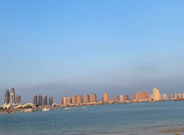 qatar/katara-cultural-village/landmark/katara-beach