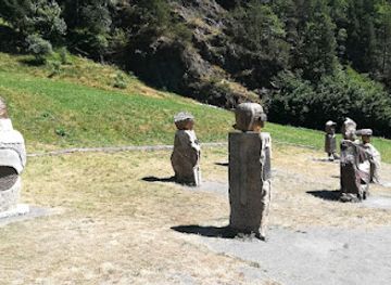 andorra/ordino/landmark/escultures-homes-de-ferrro