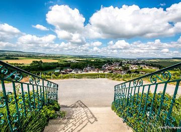 france/reims/landmark/a-la-francaise-champagne