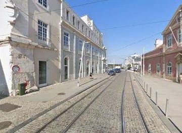 portugal/cascais/landmark/rua-cais-de-santarem-arco-de-jesus