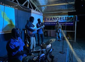 papua-new-guinea/arawa/landmark/lighthouse-church-arawa