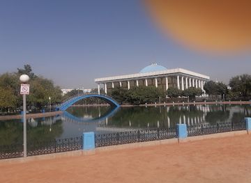 uzbekistan/tashkent/landmark/tashkent-botanical-garden