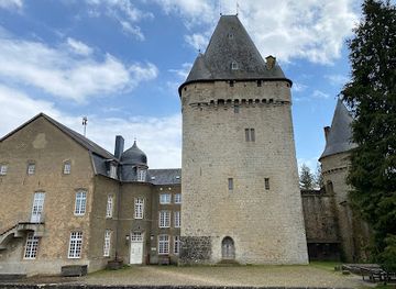 luxembourg/our-valley/landmark/chateau-hollenfels