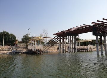 iraq/shatt-al-arab/landmark/basra-family-park