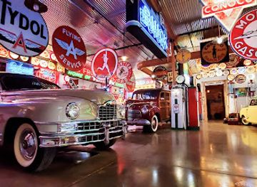 wyoming/campbell-county/landmark/frontier-auto-museum-cafe