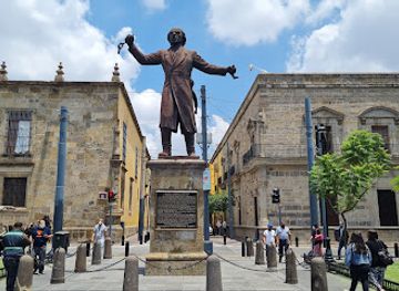 mexico/guadalajara/landmark/monumento-a-miguel-hidalgo