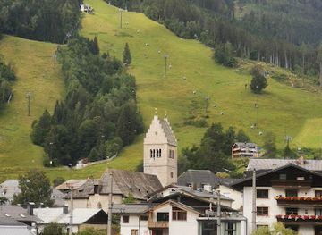 austria/zell-am-see/landmark/pfarrkirche-hl-hippolyt