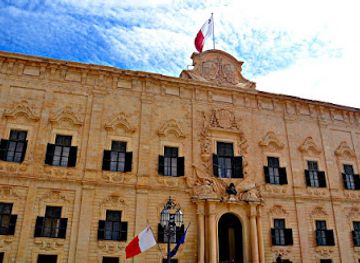 malta/south-eastern-region/landmark/il-berga-ta-kastilja