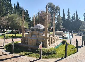 turkiye/antalya/landmark/dokumapark