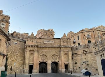 malta/three-cities/landmark/victoria-gate