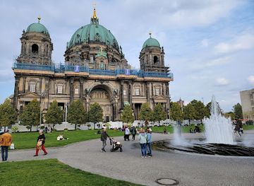 germany/berlin/landmark/schluterhof