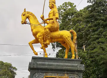 King Sangiliyan's Statue