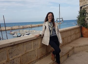 israel/kfar-saba/landmark/inna-gorstein-guide-with-insight