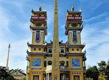 vietnam/hoi-an-ancient-town/landmark/cao-dai-temple-of-hoi-an