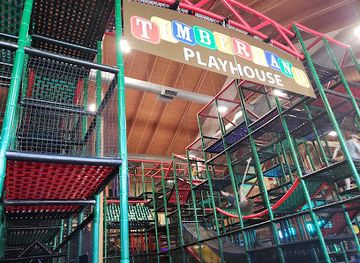 wisconsin/wisconsin-dells/landmark/timberland-playhouse