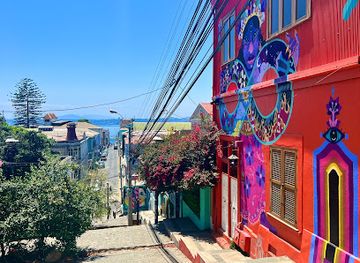 chile/valparaiso/landmark/cerro-alegre