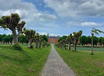 germany/mecklenburg/landmark/festonallee
