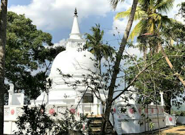 sri-lanka/matara/landmark/uda-peekwella-temple