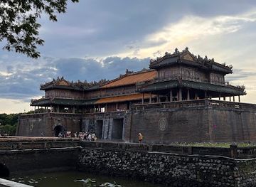vietnam/central-highlands/landmark/hue-imperial-city