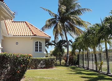 barbados/oistins/landmark/totally-barbados