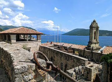 montenegro/bjelasica/landmark/old-town