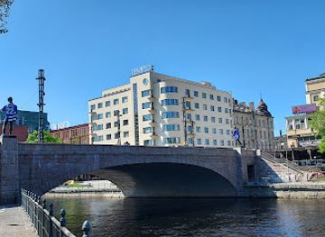 finland/tampere/hameenkatu/landmark/hame-bridge-or-tavastia-bridge