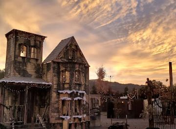 california/pleasanton/landmark/pirates-of-emerson-haunted-themed-park