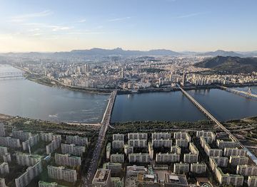 south-korea/seoul/landmark/lotte-world-tower