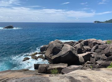 seychelles/ile-aux-serpents/landmark/ros-sodyer-rock-pool