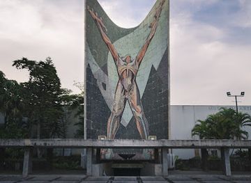 el-salvador/highlands/landmark/monumento-a-la-revolucion