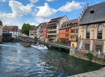france/strasbourg/landmark/pont-saint-martin