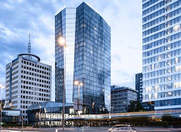 slovenia/central-slovenia/landmark/grand-plaza-hotel-congress-center-ljubljana