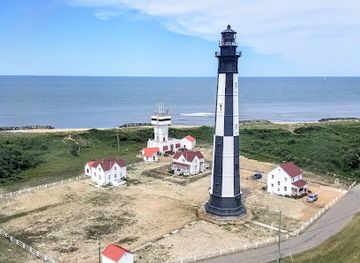 virginia/virginia-beach/town-center/landmark/new-cape-henry-lighthouse