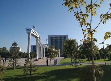 uzbekistan/tashkent/mirzo-ulugbek/landmark/memorial-square
