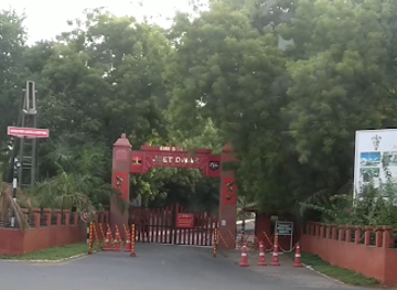 india/vadodara/fatehganj/landmark/eme-tank-monument
