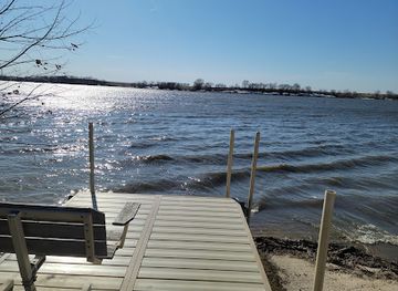 iowa/iowa-great-lakes/landmark/iowa-lake