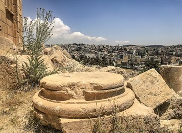 jordan/dibeen-forest/landmark/temple-of-zeus