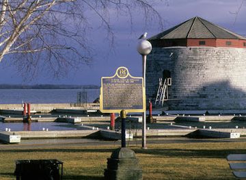 canada/kingston-and-the-islands/landmark/shoal-tower-national-historic-site