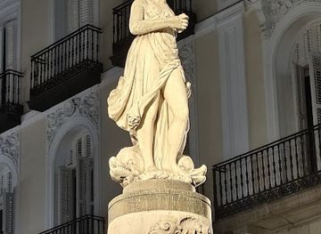 spain/madrid/landmark/la-mariblanca