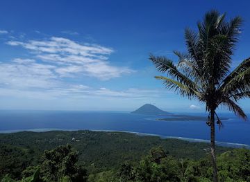 indonesia/pulau-bunaken/landmark/monumen-hv-worang