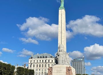 latvia/riga/old-town/landmark/the-freedom-monument