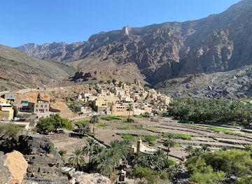 oman/jebel-akhdar/landmark/snake-canyon-adventures-guide-tours