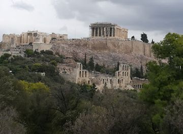 greece/athens/thissio/landmark/themistoclean-ancient-wall