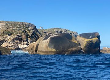 australia/gippsland/landmark/skull-rock