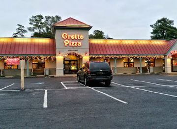 delaware/bethany-beach/landmark/grotto-pizza