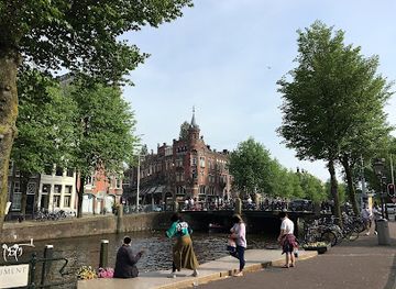 netherlands/amsterdam/oud-west/landmark/de-drie-hendricken