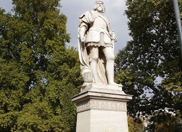 austria/lower-austria/landmark/monument-of-nicholas-count-of-salm