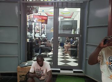 ghana/kokrobite/landmark/pokuase-y-junction