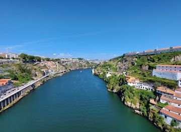 portugal/beira-alta/landmark/luis-i-bridge