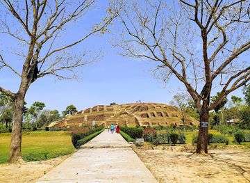 bangladesh/western-bengal/landmark/behular-bashor-ghor-gokul-medh